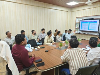 पीएम आवास योजना में देरी पर सचिव आवास सख्त, 15 अगस्त से पहले सभी परियोजनाएं पूरी करने के निर्देश