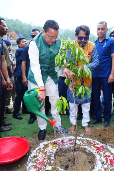 हरेला पर्व पर मुख्यमंत्री धामी का प्रदेशवासियों से आह्वान, अधिक से अधिक पौधारोपण कर पर्यावरण संरक्षण में निभाएं अपनी जिम्मेदारी