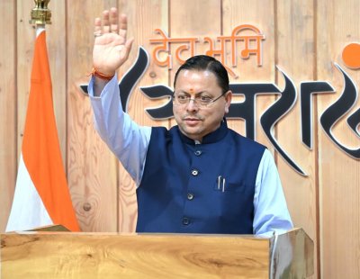 फांटो जोन के 180 नेचर गाइडों को मिला रोजगार पंजीकरण प्रमाण-पत्र, मुख्यमंत्री धामी ने दी शुभकामनाएं