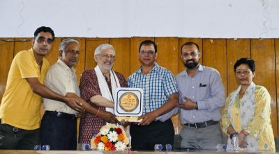 उत्तरांचल प्रेस क्लब ने वरिष्ठ पत्रकार गोविंद पंत राजू का किया सम्मान