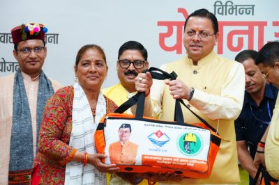 श्रमिक कल्याण के लिए धामी सरकार की बड़ी पहल, कई नई योजनाओं का शुभारंभ