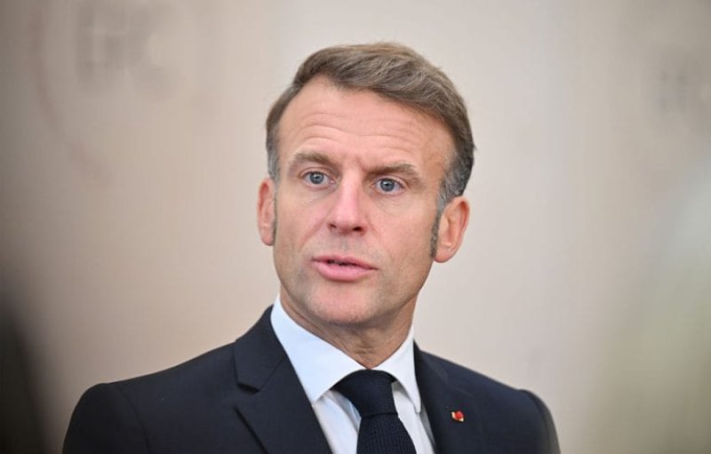 France Becomes First European Nation to Ban Social Media for Under-15s