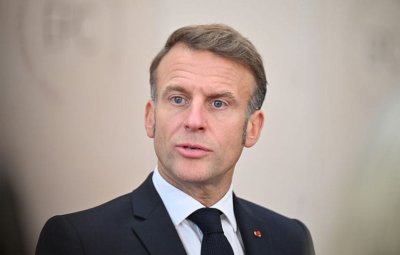 France Becomes First European Nation to Ban Social Media for Under-15s