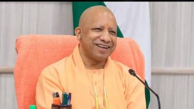 योगी सरकार की महत्वपूर्ण पहल, रसोइयों और विद्यालयी कर्मियों को मिलेगी कैशलेस चिकित्सा सुविधा