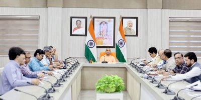 वर्ष 2030 तक 2 गीगावाट अतिरिक्त डेटा सेंटर क्षमता विकसित करने का लक्ष्य लेकर काम करें: मुख्यमंत्री योगी