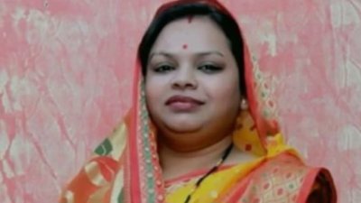 अपनी ही पिस्टल से चली गोली, भाजपा नेत्री संगीता रजक की मौत