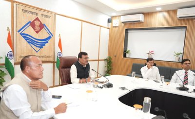 नीट पुनर्परीक्षा और यूकेएसएसएससी स्नातक स्तरीय पुनर्परीक्षा की तैयारियों को लेकर मुख्य सचिव सख्त