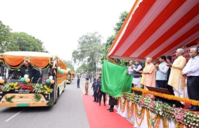 UP Introduces Premium Electric Buses Starting at ₹10 Fare