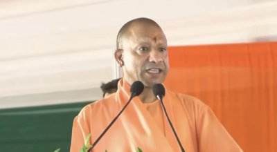 बेटी के खिलाफ अपमानजनक टिप्पणी स्वीकार नहींः सीएम योगी