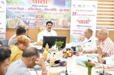 12 साल की उपलब्धियों पर PIB की ‘वार्ता’, केंद्र सरकार की विकास यात्रा पर मंथन