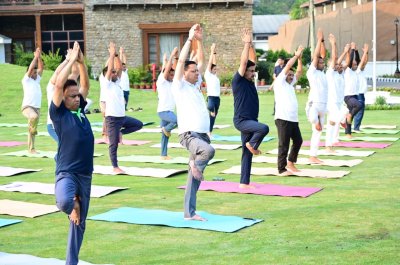 योग स्वस्थ और संतुलित जीवन का सबसे मजबूत आधार है : पुष्कर सिंह धामी