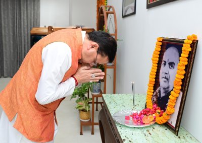डॉ. श्यामा प्रसाद मुखर्जी के आदर्श राष्ट्र निर्माण में सदैव करते रहेंगे प्रेरित : धामी