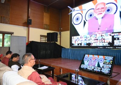 अखरोट, बादाम और पाइन नट्स उत्पादन को बढ़ावा देने पर जोर, कृषि मंत्री गणेश जोशी ने पोस्ट बजट वेबिनार में लिया भाग