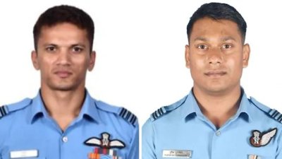 Two Indian Air Force Pilots Killed After Su-30MKI Fighter Jet Crashes in Assam