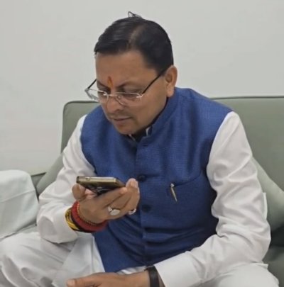 UPSC में उत्तराखंड की बेटियों का परचम: शांभवी तिवारी 46वीं और मीनल नेगी 66वीं रैंक, सीएम धामी ने दी बधाई