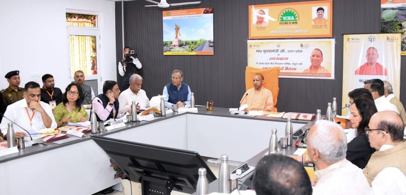 ब्रज की परम्परा और आस्था का सम्मान करते हुए होगा ब्रजमंडल का समग्र विकास: मुख्यमंत्री