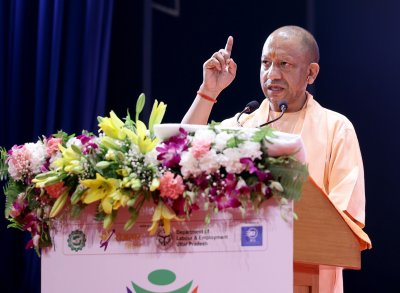 5 टी मॉडल बना यूपी: ट्रेडिशन, टेक्नोलॉजी, ट्रांसपेरेंसी व ट्रस्ट से किया ट्रांसफॉर्मेशनः मुख्यमंत्री