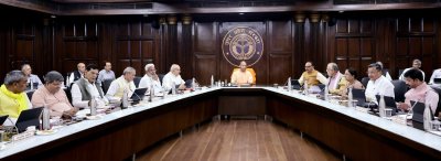 योगी सरकार का बड़ा फैसला, अब प्रदेश के हर गांव तक पहुंचेगी बस