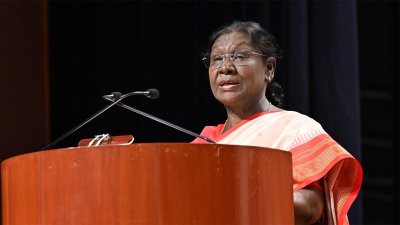President Droupadi Murmu Calls for Greater Role of Women in Agricultural Leadership