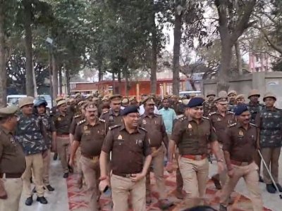 अलविदा जुमे को लेकर उत्तर प्रदेश में हाई अलर्ट, संवेदनशील इलाकों में बढ़ाई गई सुरक्षा