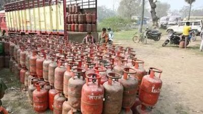 PNG Gas to Reach Every Home in Varanasi, Connections to Be Provided Within a Week: Ravindra Jaiswal