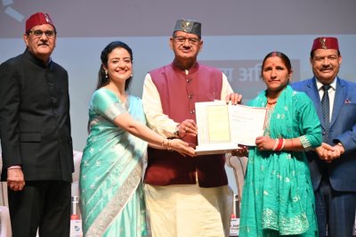 देहरादून में किसान मेला शुरू, गणेश जोशी ने प्रगतिशील किसानों को किया सम्मानित