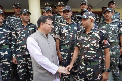 सम्मान और सेवा का संगम: धामी सरकार ने आंदोलनकारियों, सैनिकों और आमजन को दिया सशक्त सहारा