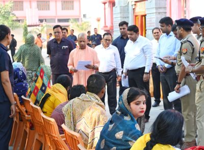 जनता की हर समस्या का त्वरित समाधान कराएं अधिकारी: मुख्यमंत्री