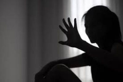 आगरा में दिल दहला देने वाली घटना: लापता 8 वर्षीय बच्ची का शव घर के किराए के कमरे से बरामद, आरोपी फरार