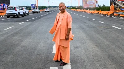 सीएम योगी की सौगात, 15 दिन तक टोल-फ्री रहेगा गंगा एक्सप्रेसवे