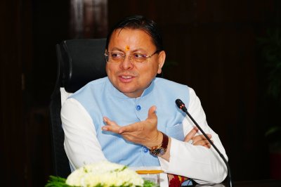 15 जून तक जारी हों सभी लंबित शासनादेश: मुख्यमंत्री धामी