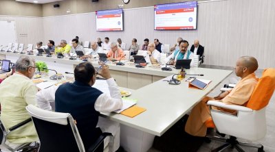 हाईटेंशन लाइनों पर बड़ा फैसला: अब टावर के नीचे दोगुना मुआवजा, किसानों को मिलेगा ज्यादा लाभ
