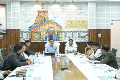 केदारनाथ यात्रा पर सख्त निगरानी: सुरक्षा सर्वोपरि, रात में आवागमन पूरी तरह प्रतिबंधित