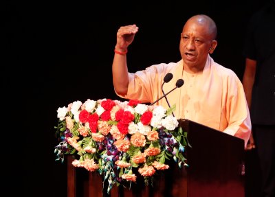 बिना बैंक से कर्ज लिए 42,000 करोड़ रुपये की गंगा एक्सप्रेस-वे परियोजना पूरी: सीएम योगी