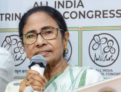 Bengal Politics Shifts as Mamata Calls for Opposition Unity
