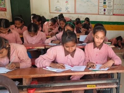 परिषदीय बच्चों में संवाद कौशल और आत्मविश्वास बढ़ाएगी योगी सरकार