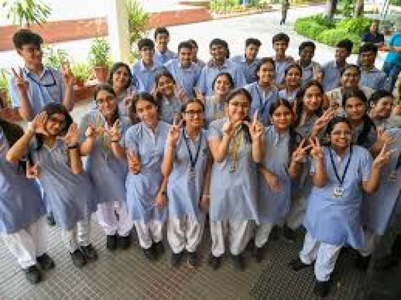 CBSE 12th Result 2026 Declared: सीबीएसई 12वीं रिजल्ट में 85.20% स्टूडेंट्स पास