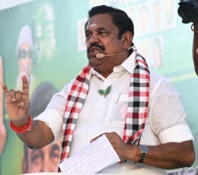AIADMK Faces Internal Rift After MLAs Back Vijay Government