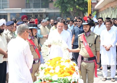 पूर्व मुख्यमंत्री मेजर जनरल भुवन चंद्र खंडूड़ी को राजकीय सम्मान के साथ अंतिम विदाई, अंतिम यात्रा में उमड़ा जनसैलाब