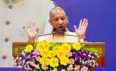 प्रदेश के विकास में सरकार के सहयात्री है निवेशकः मुख्यमंत्री योगी