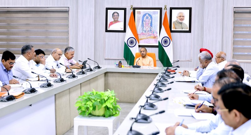 खरीफ-2026 की तैयारी समय से पूरी करें, किसानों को हर जरूरी संसाधन उपलब्ध हो: मुख्यमंत्री योगी