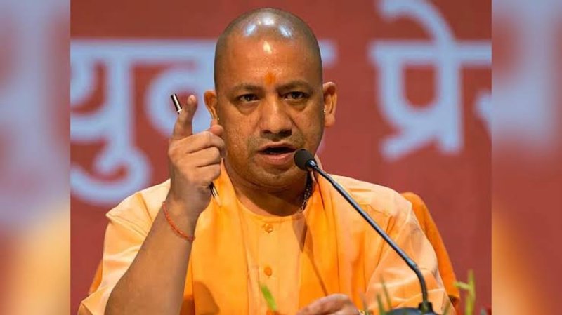 योगी सरकार में अपराधियों पर शिकंजा, 23 हजार से अधिक इनामी गिरफ्तार, 15,233 करोड़ की अवैध संपत्ति जब्त