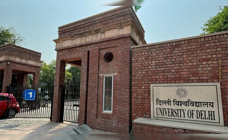 DU Drops Credit Bar for 2025-26 Batch, Teachers Question Sudden Move