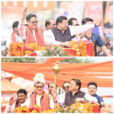 पारंपरिक रंग में रंगे मुख्यमंत्री धामी, कलाकारों के साथ थिरके और स्वयं बजाया ढोल