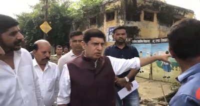 मक्तूलपुरी में बदहाल सड़क और गहरे गड्ढों पर मंत्री प्रदीप बत्रा सख्त, अधिकारियों को तत्काल सड़क दुरुस्त करने के निर्देश