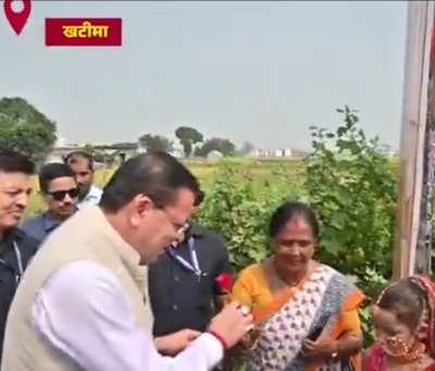 आंगन मिलन में सीएम धामी का संदेश, हर बच्चे को स्वस्थ और सुरक्षित माहौल का संकल्प