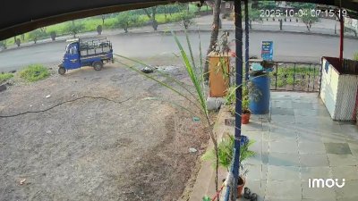 Speeding Tempo Hits Women on Kolhapur-Sangli Road, Two Seriously Injured