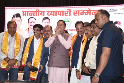 व्यापारी प्रदेश की अर्थव्यवस्था की रीढ़, उनके सम्मान, सुरक्षा और हितों की रक्षा के लिए सरकार प्रतिबद्ध : मुख्यमंत्री