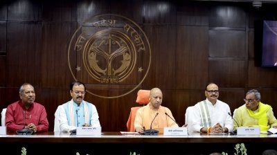 योगी कैबिनेट ने 39 प्रस्तावों पर लगाई मुहर, विकसित उत्तर प्रदेश के संकल्प को दी नई रफ्तार
