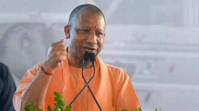 UP News : मुख्यमंत्री योगी शनिवार को बलरामपुर को 803 करोड़ रुपए से अधिक की देंगे सौगात